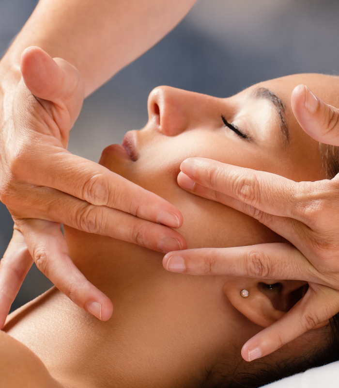 | Dominik Boligłowa